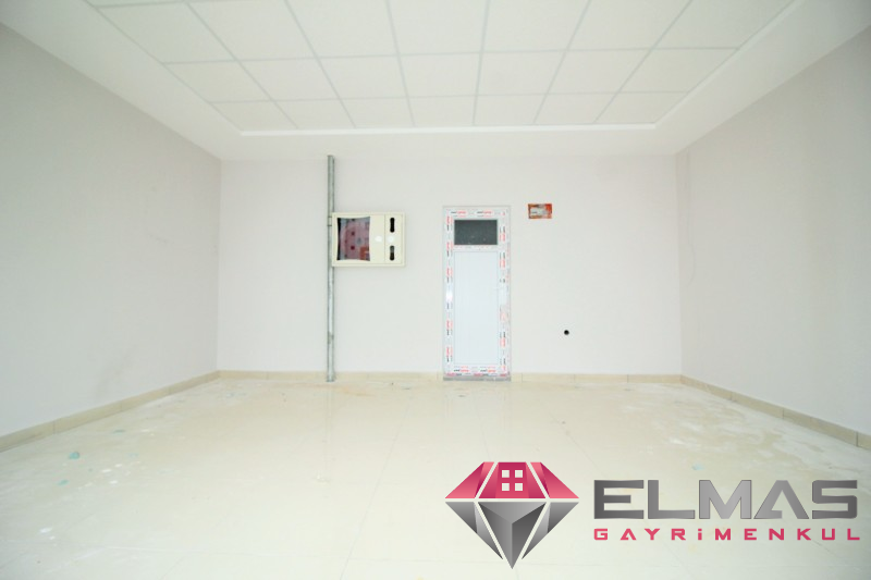  Elmas'tan Yeni Mah'de Merkezi Konumlu Sıfır Dükkan
