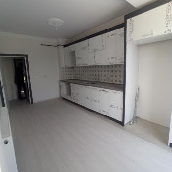 Güvenay - Çorum Yeni Osmancık Yolu Yanı Sıfır 3+1 Daire