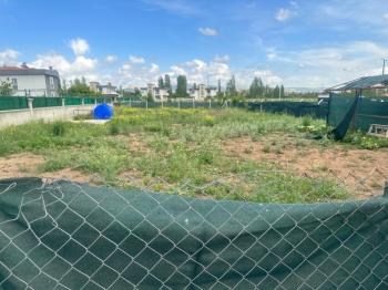 GÜVENAY - ÇORUM İBRAHİM ÇAYIRI BAĞLARI YAKINI SATILIK VİLLA ARSASI