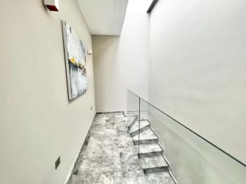 Kıbrıs Lefkoşa Bakanlıklar Bölgesinde 1+1 115 m2 Loft Penthouse