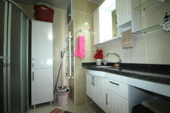 Elmas’tan Akkent’in “En Geniş” 2+1 Site İçi Kalite Aile Sitesi!