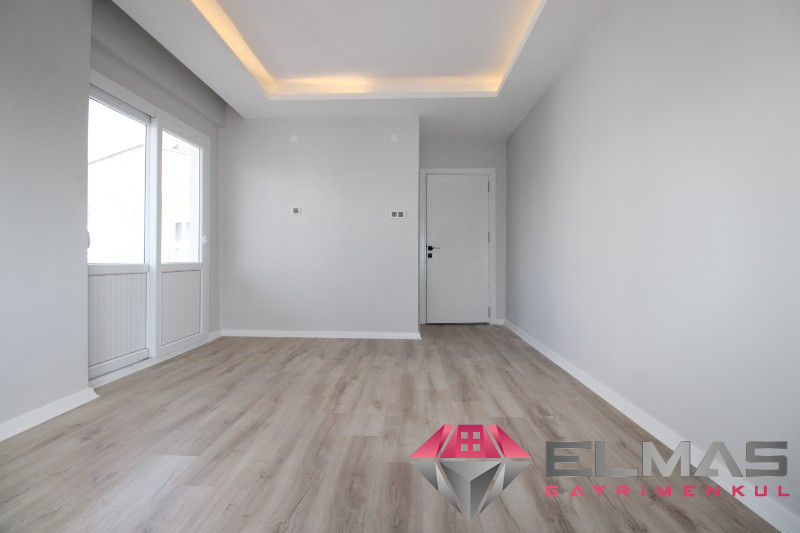 Elmas'tan Menderes'te Full Yapılı Yüksek Kat 3+1