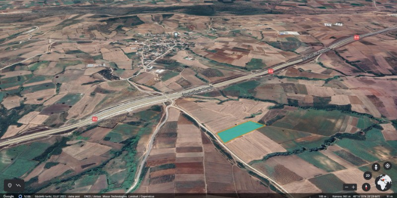 DijitalEmlak'tan Karacabey Canbaz'da Kentsel Gelişim Alanında Köye Yakın Yola Cepheli Satılık 20.300 m2 Kıymetli Arazi.