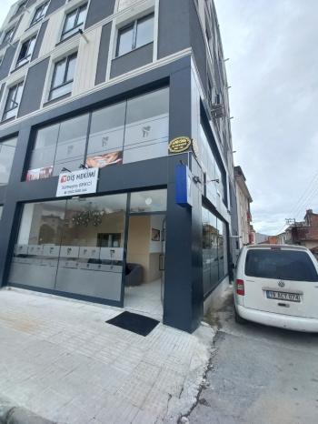 GÜVENAY - ÇORUM KULAKSIZ CAMİ İLERİSİ SATILIK 67 M2 DÜKKAN