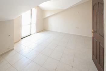 Marmaris Çıldır Mahallesi Sahile Yakın 3+1 Geniş Dubleks Satılık Daire