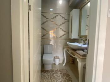 Kıbrıs Girne Merkez 'de Denize Sıfır 3+1 Full Eşyalı Yüksek Kira Getirili Daire