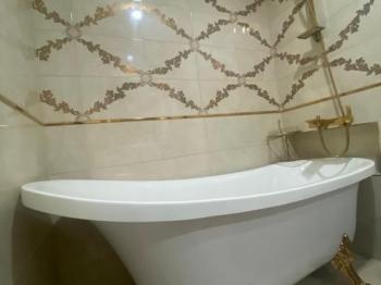 Kıbrıs Girne Merkez 'de Denize Sıfır 3+1 Full Eşyalı Yüksek Kira Getirili Daire