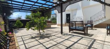 Girne Çatalköy'de Özel Havuzlu ve Peyzajlı Satılık 4+1 Villa