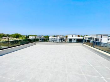 Girne Ozanköy'de Cratos Hotel'e Yürüyüş Mesafesinde 3+1 Villa