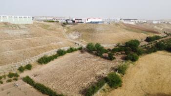 KAHTA ORGANİZE SANAYİ BÖLGESİ BİTİŞİĞİNDE SATILIK 2.325m² BAHÇE