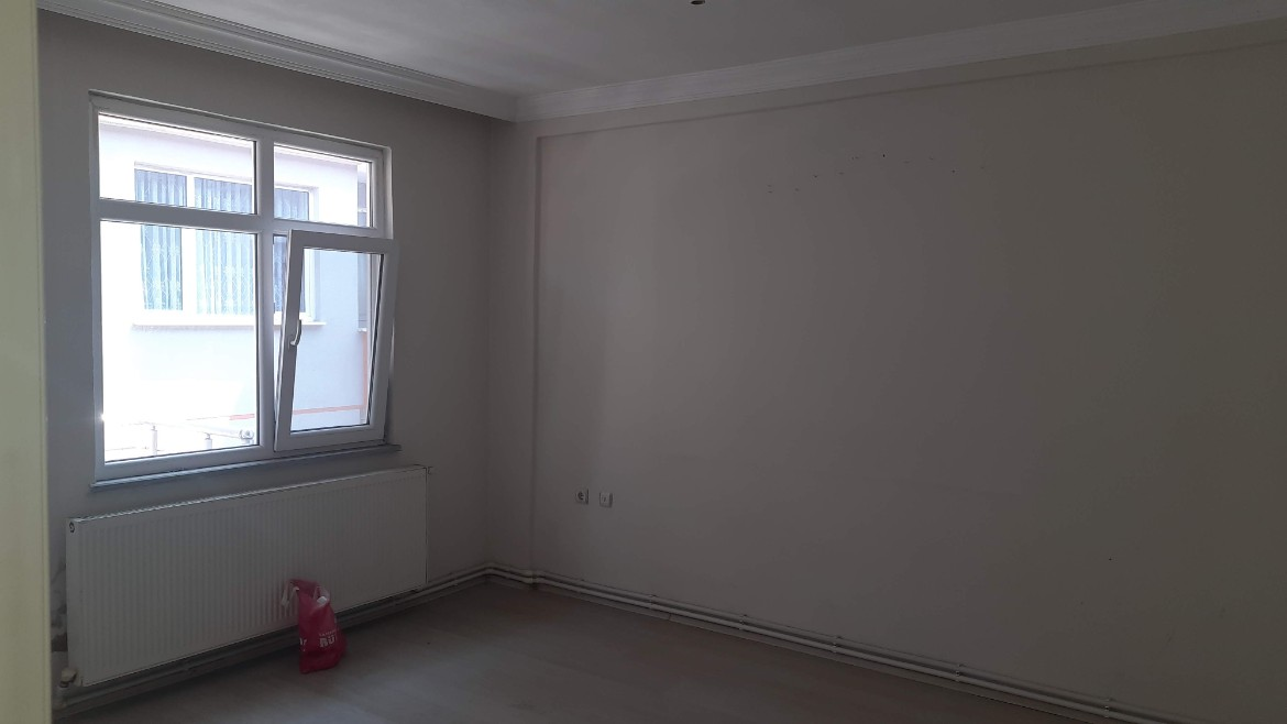  BEŞİKDÜZÜ CUMHURİYET 'TE SATILIK MASRAFSIZ DAİRE