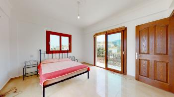 SATILIK İNANILMAZ 3+1 DENIZ MANZARALI VİLLA