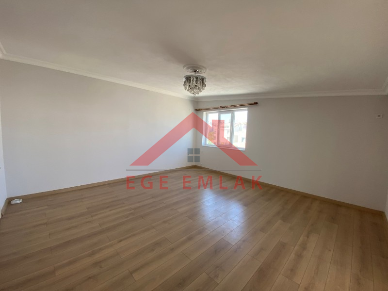 Didim'de 3+1 Ayrı Mutfaklı Satılık Dubleks Daire