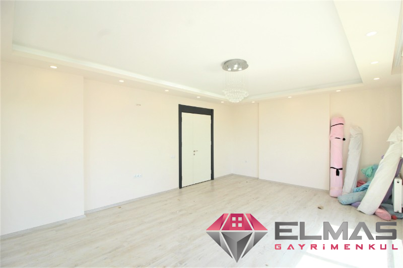 Elmas’tan Akdeniz Mah. Lüks Concept Geniş Metraj 4+1