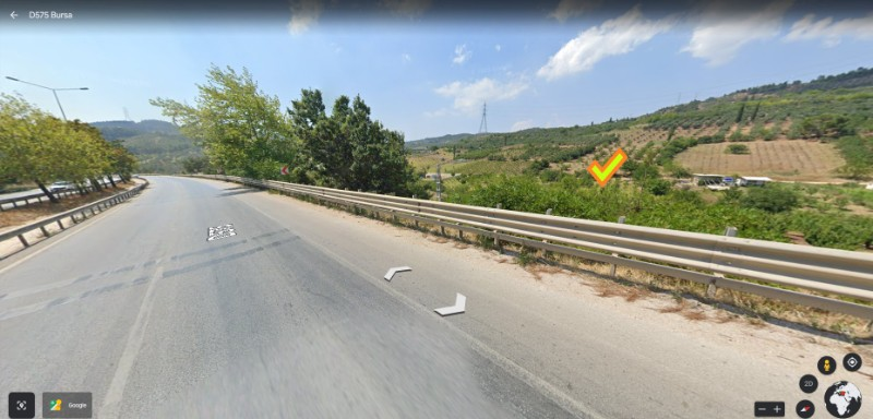 DijitalEmlak'tan İstanbul yoluna yakın Dürdanede yola cepheli 3 dönüm Satılık Kıymetli Arazi.