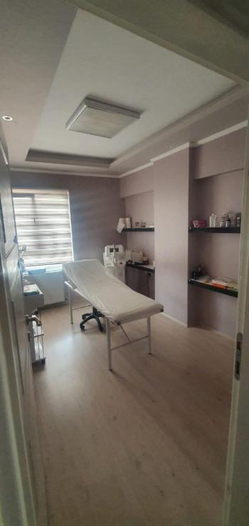 GÜVENAY - ÇORUM GAZİ CADDESİ ÜZERİ CADDE CEPHE 3+1 OFİS