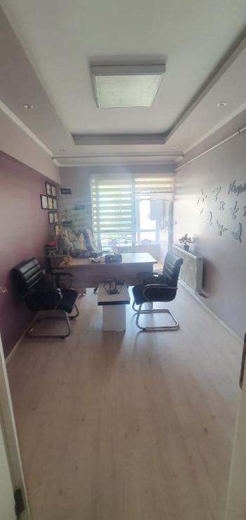 GÜVENAY - ÇORUM GAZİ CADDESİ ÜZERİ CADDE CEPHE 3+1 OFİS