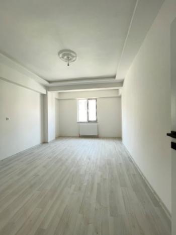 Güvenay - Çorum Bağcılar Ertuğrul Gazi Okulu Yanı Sıfır 3+1