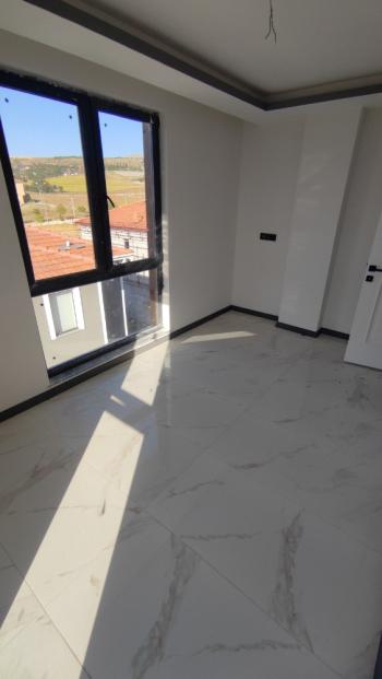 GÜVENAY - ÇORUM BAHÇELİEVLER BAHABEY SONU SATILIK 4+1 VİLLA