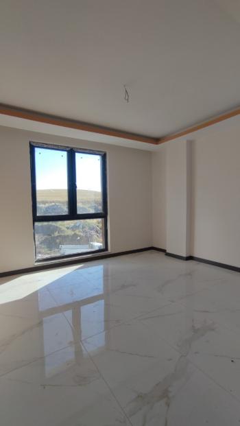 GÜVENAY - ÇORUM BAHÇELİEVLER BAHABEY SONU SATILIK 4+1 VİLLA