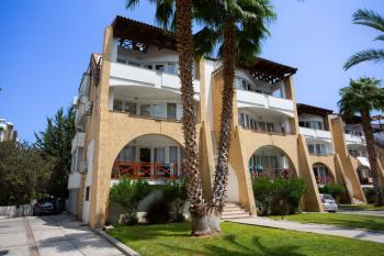 Kıbrıs Girne Merkezde Satılık 4+1 Penthouse Daire