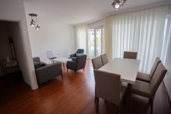 Kıbrıs Girne Merkezde Satılık 4+1 Penthouse Daire