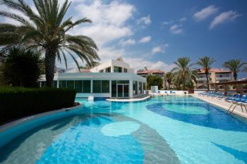 Kıbrıs Girne Merkezde Satılık 4+1 Penthouse Daire