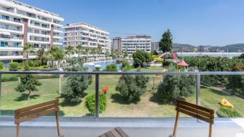Apartment 2+1 in Demirtash full-furnished with a pool view