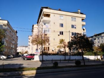 İSTASYON MAH.HAVUZLU SİTEDE KİRALIK 3+1 160 M2 3E GAYRIMENKUL