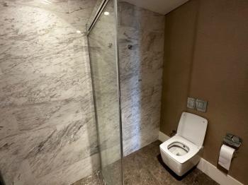 ARTI'DAN BÜYÜKYALI'DA SATILIK DENİZ MANZARALI LÜKS DAİRE
