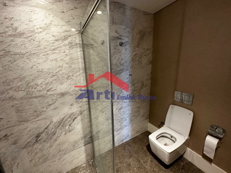 ARTI'DAN BÜYÜKYALI'DA SATILIK DENİZ MANZARALI LÜKS DAİRE
