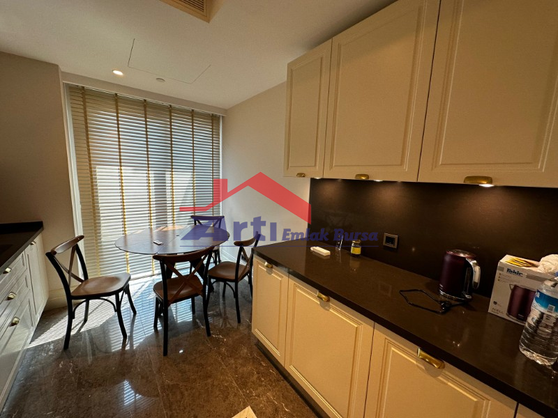 ARTI'DAN BÜYÜKYALI'DA SATILIK DENİZ MANZARALI LÜKS DAİRE