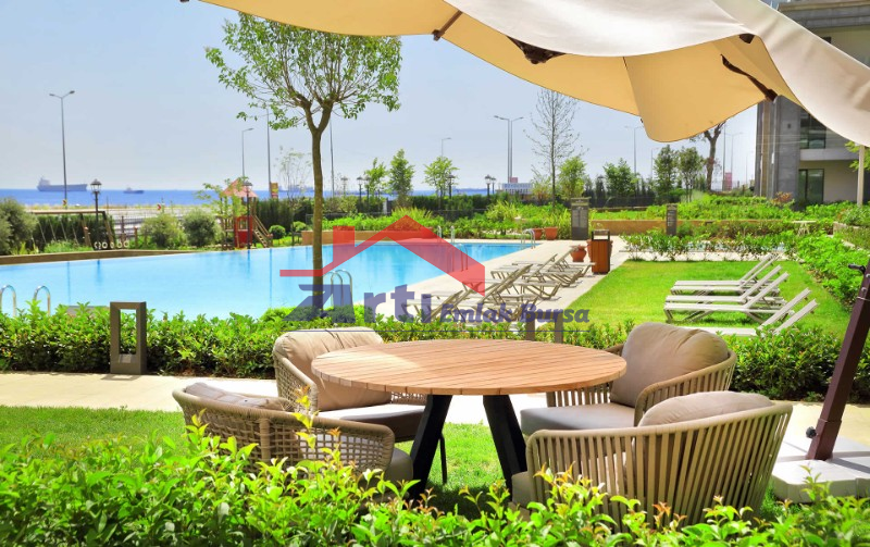 ARTI'DAN BÜYÜKYALI'DA SATILIK DENİZ MANZARALI LÜKS DAİRE