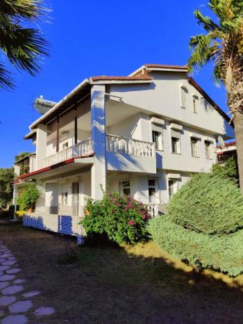 Didim Işık Sitesinde Satılık Villa Tipi İkiz Yazlık