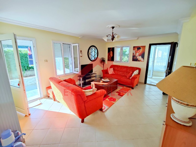 Didim Işık Sitesinde Satılık Villa Tipi İkiz Yazlık