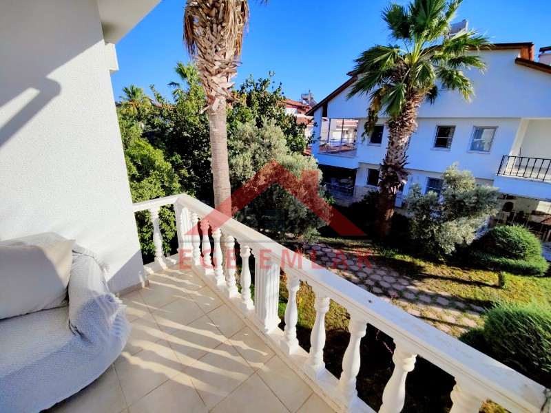 Didim Işık Sitesinde Satılık Villa Tipi İkiz Yazlık