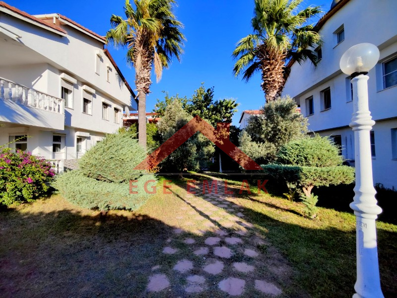 Didim Işık Sitesinde Satılık Villa Tipi İkiz Yazlık