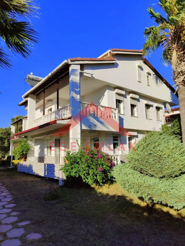 Didim Işık Sitesinde Satılık Villa Tipi İkiz Yazlık