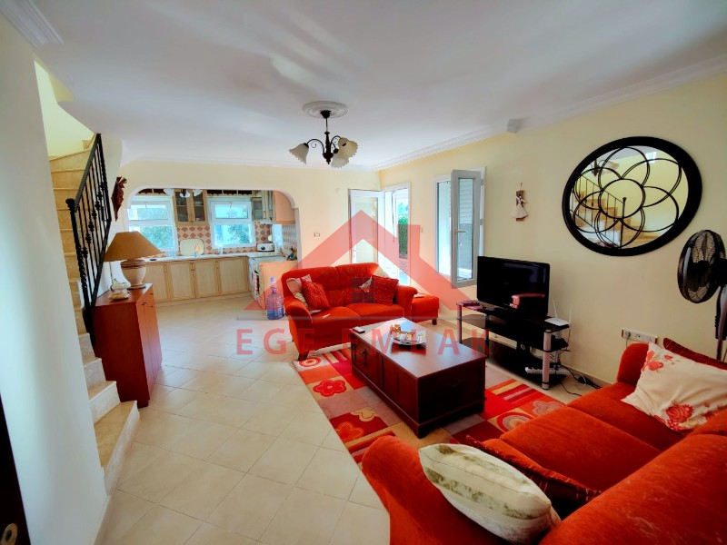 Didim Işık Sitesinde Satılık Villa Tipi İkiz Yazlık