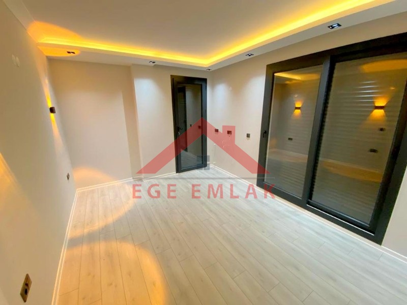 Didim Efeler Mahallesinde Satılık 3+1 Villa