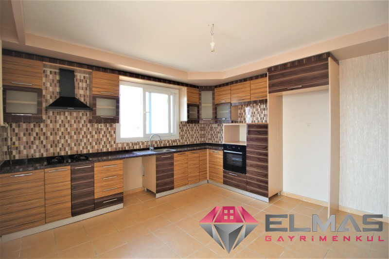 Elmas’tan Tek Blok Site! Geniş Cepheli Bağımsız 3+1