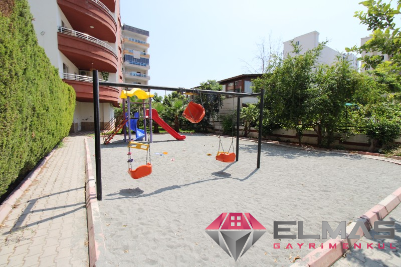 Elmas'tan Havuzlu, Doğalgazlı, Gmk’Ya Yakın, Ebeveyn Banyolu 3+1