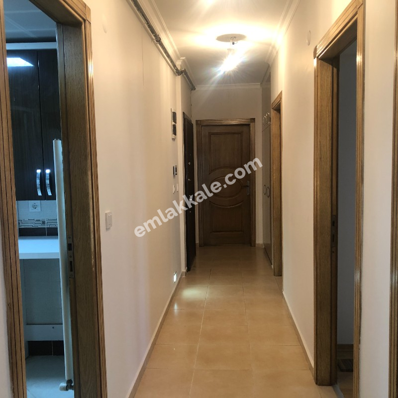 İzmir Karşıyaka Yalı Mahallesinde Satılık 3+1 Lüx Daire 