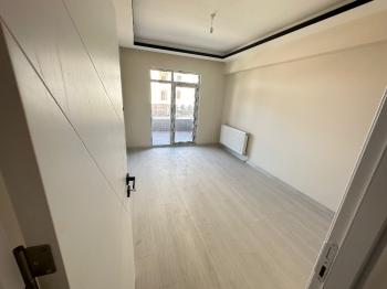 GÜVENAY - ÇORUM DOĞA KOLEJİ CİVARI SATILIK SIFIR 3+1 DAİRE