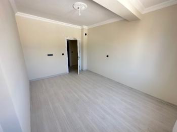 GÜVENAY - ÇORUM DOĞA KOLEJİ CİVARI SATILIK SIFIR 3+1 DAİRE