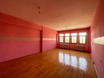 GÜVENAY - ÇORUM 5.CADDE CİVARI 3+1 KİRALIK DAİRE 