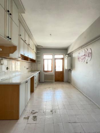GÜVENAY - ÇORUM 5.CADDE CİVARI 3+1 KİRALIK DAİRE 