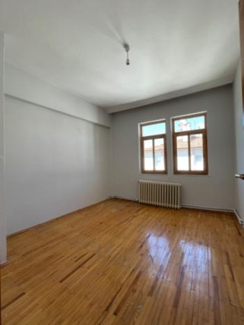 GÜVENAY - ÇORUM 5.CADDE CİVARI 3+1 KİRALIK DAİRE 