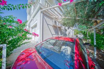 Kıbrıs Lefkoşa Küçük Kaymaklı Bölgesinde 6+2 Villa