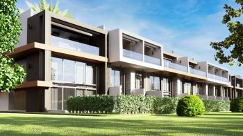 Kıbrıs İskele Long Beach Bölgesinde Site İçerisinde Satılık 1+1Bahçe katı ve Teras Daire